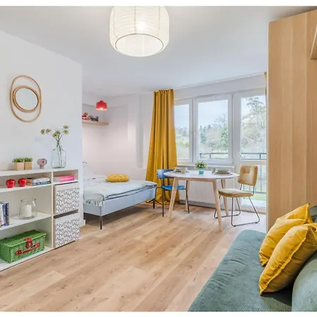 Retro - 12 Min To Old Town Gdansk,pkp & Shopping Mall Apartment